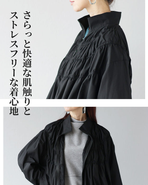 軽くて、ふわ　贅沢ギャザーのモードブルゾン