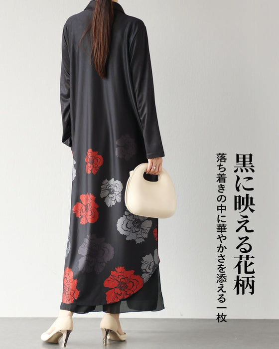 黒に咲く花柄　レイヤードが生む美しいワンピース