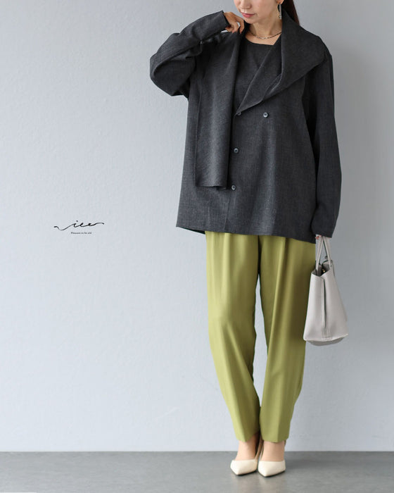 一枚で何通りもの表情　ストール付きトップス