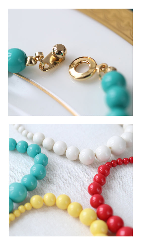 顔映え カラービーズネックレス