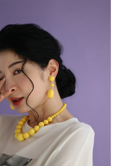 アクセサリーは、“生き方の輝き” カラーイヤリング