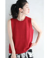 Sleeveless cut-and-sew top with delicate glitter