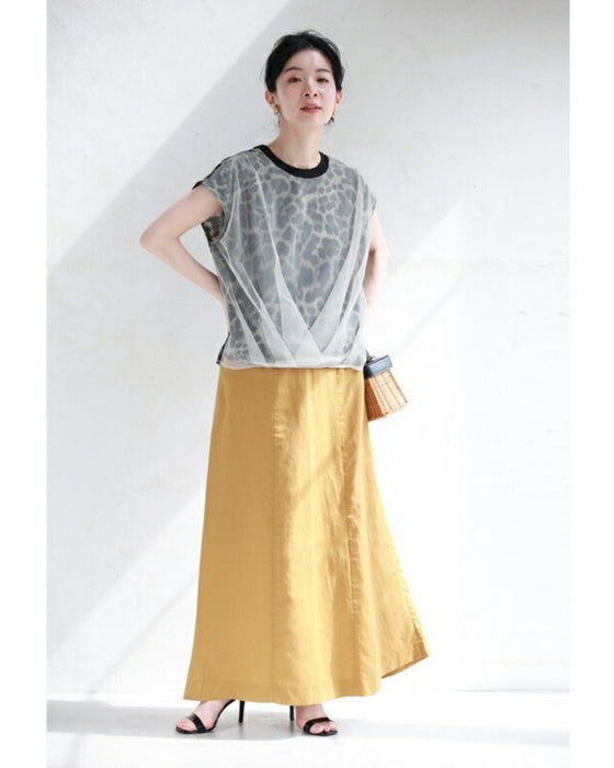 タックベールを重ねたヒョウ柄カットソートップス