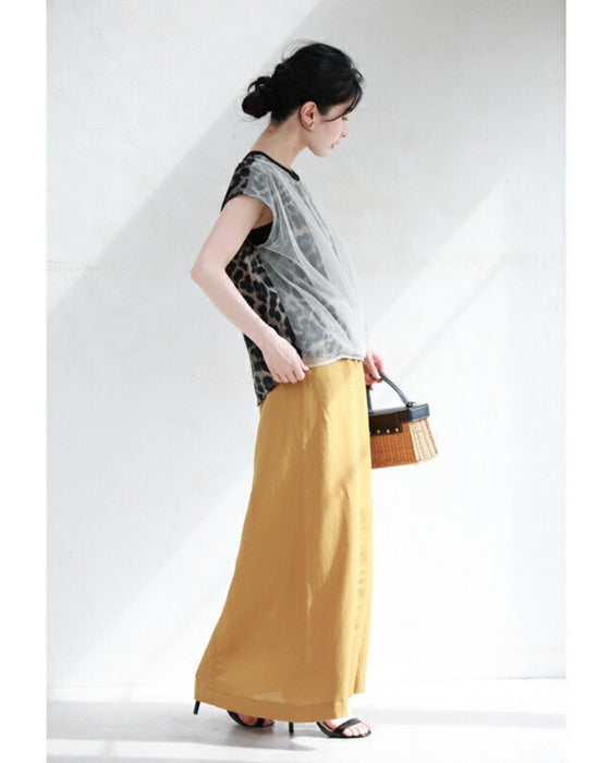 タックベールを重ねたヒョウ柄カットソートップス