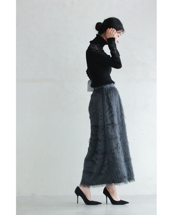 ふわふわシャギーのストレートミディアムスカート