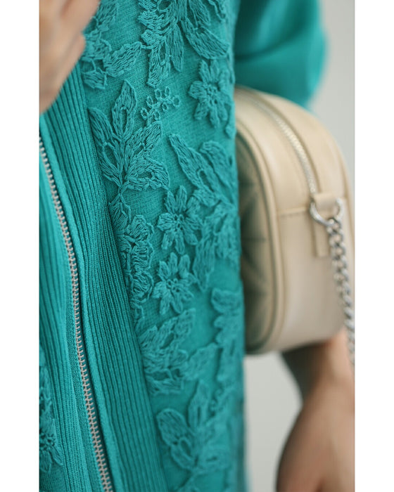 オーガンジーに咲く花刺繍のリブニットブルゾン