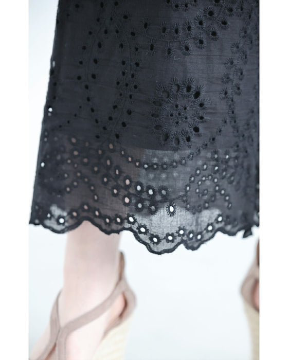 涼しいパンチングレースワイドパンツ