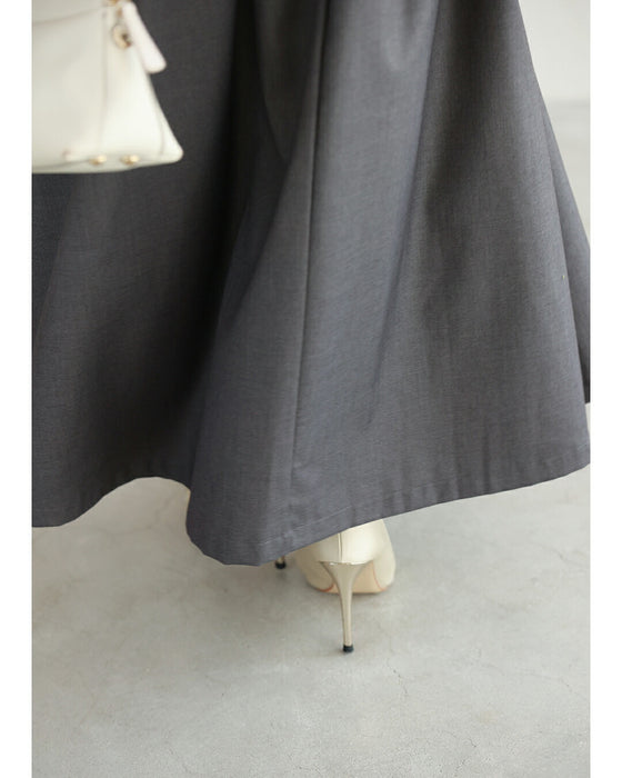 Clothing that solves adult problems. A versatile overall skirt