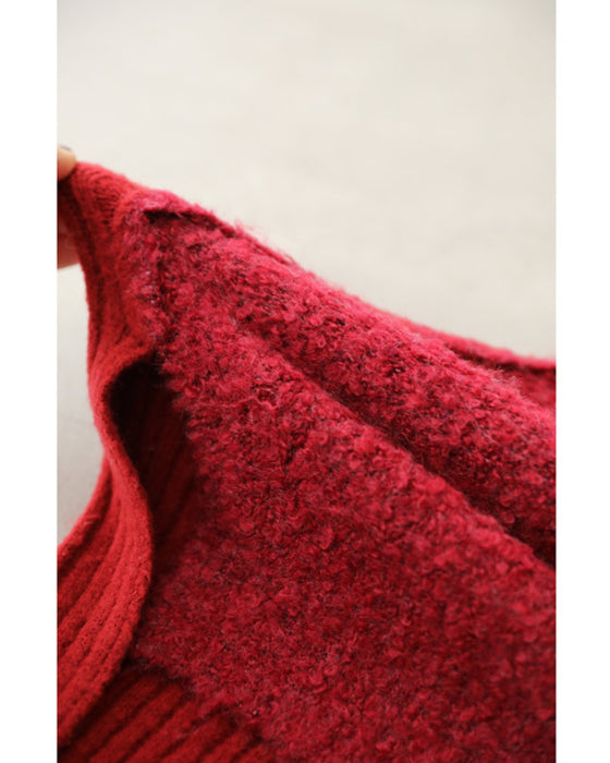 冬の赤を愉しむ。前後異素材ニットプルオーバートップス