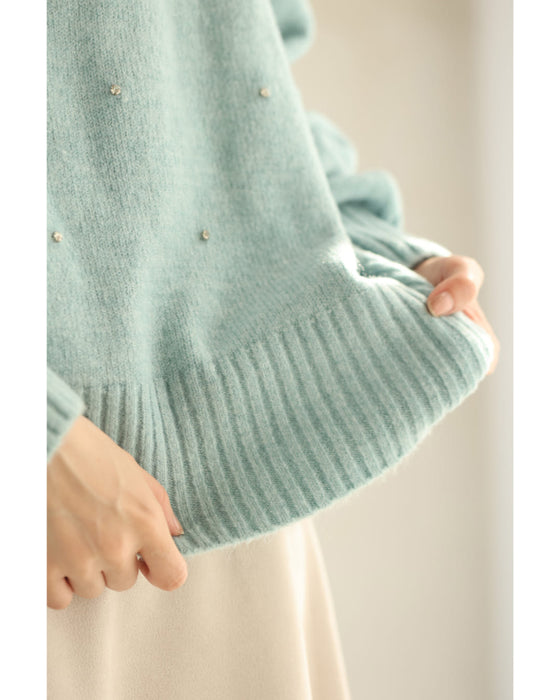 360度に瞬くビジューニットプルオーバートップス