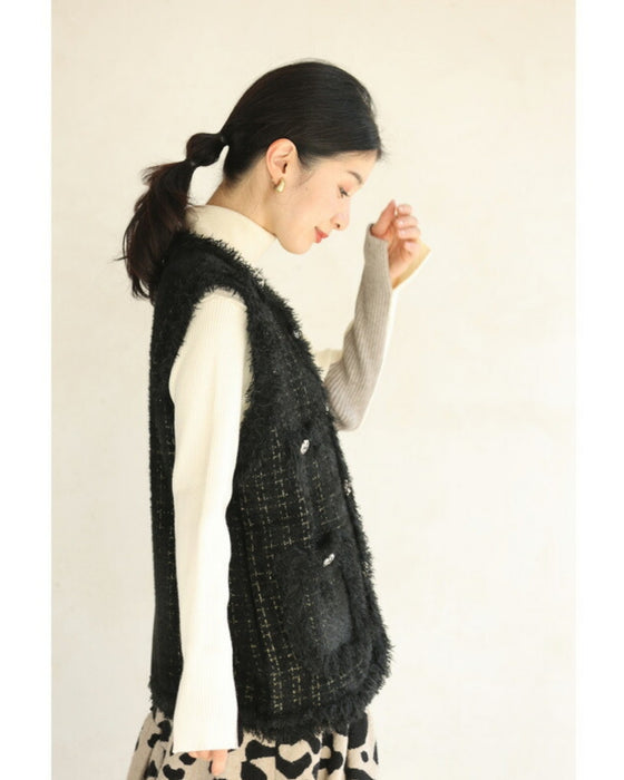 縁取りファーのツイード風デザインニットベスト