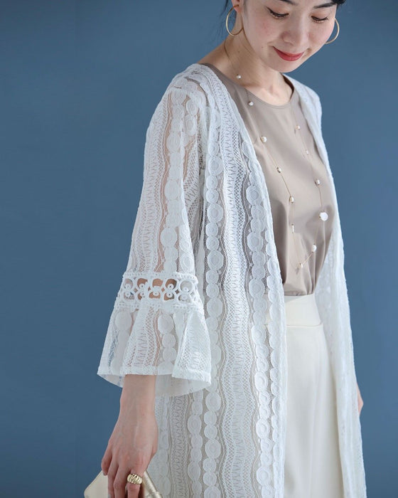 フレア袖の流れるレースラインロングカーディガン