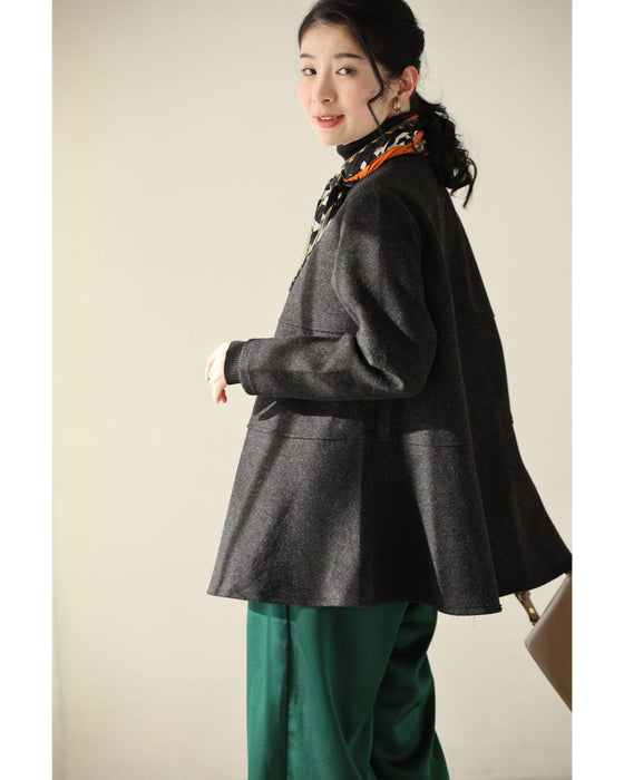 上質な肌触りのAラインシルエットライトコート