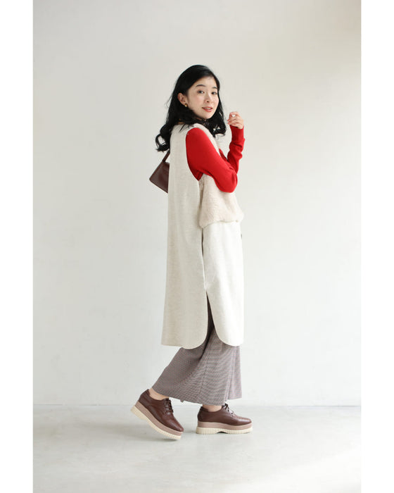 手触りふわふわファーのミルクティーカラーロングジレ