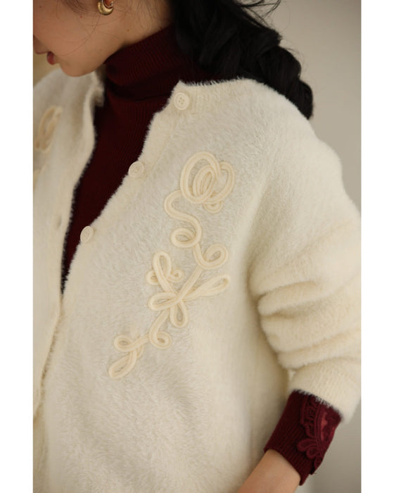 1輪の花モチーフ浮かぶ起毛もちもちニットカーディガン