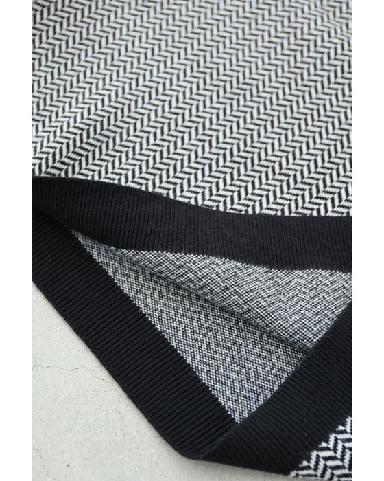 首元から流れる緑ラインのジグザグニットプルオーバートップス