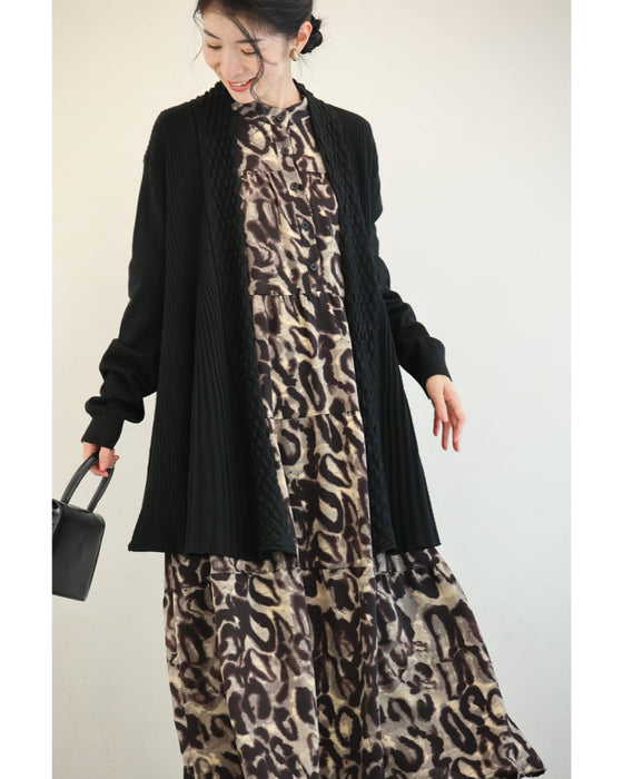 Aラインに広がるスッキリシルエットロングカーディガン