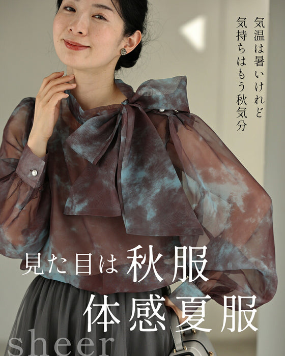 見た目は秋服 体感夏服 ブラウス
