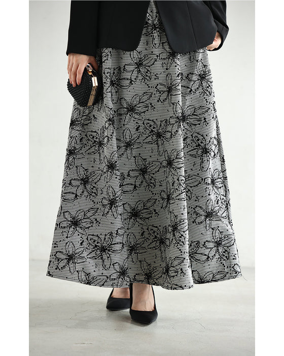 フロッキーの黒花画ロングスカート