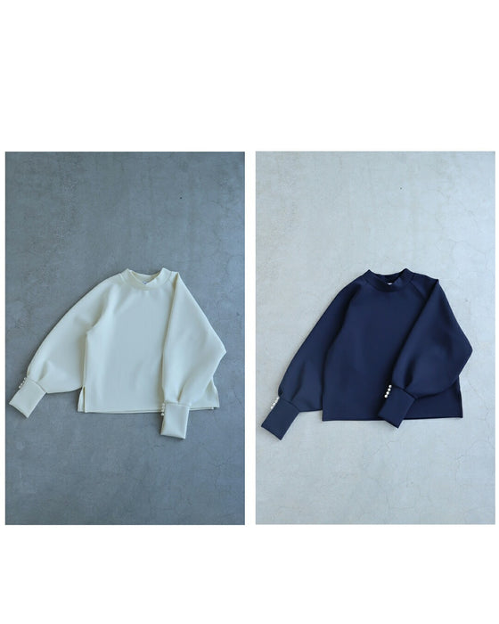 日常に馴染むエレガント。パールポワン袖プルオーバートップス