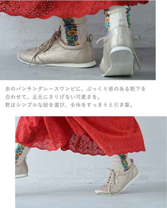 ミセスのトレンドスニーカー