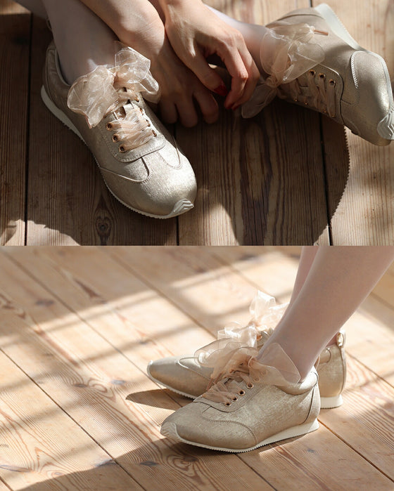 ミセスのトレンドスニーカー