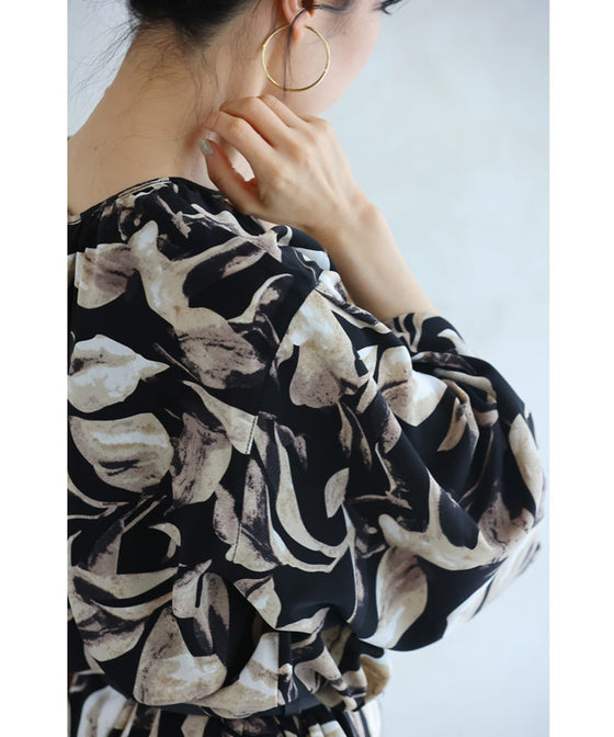 Stylish leaf pattern long dress