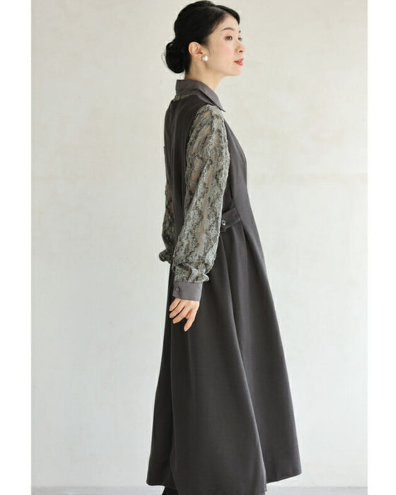 揺らめき流れるベロアラインのレースシャツトップス