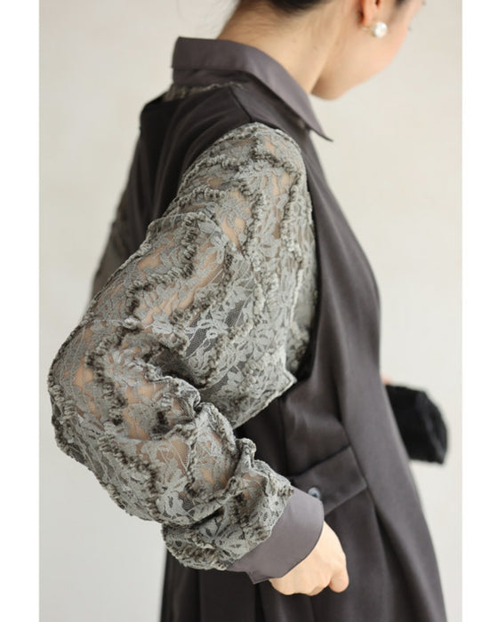 揺らめき流れるベロアラインのレースシャツトップス