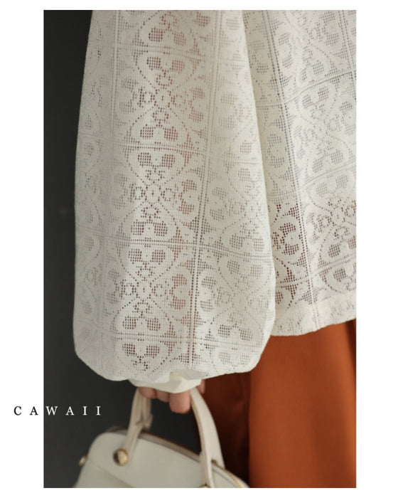 ステンドグラス柄ブロックレースのシアープルオーバートップス