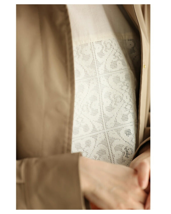 ステンドグラス柄ブロックレースのシアープルオーバートップス