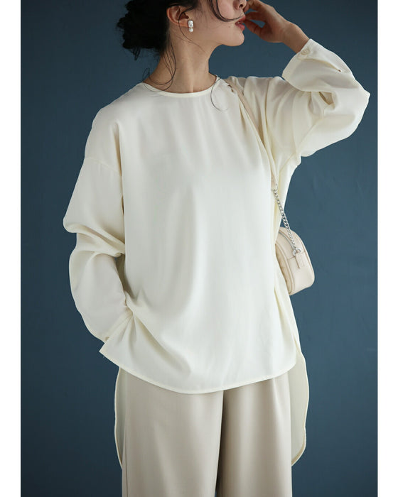 重ね着まで楽しめる 新 ロンT調 ロングブラウス