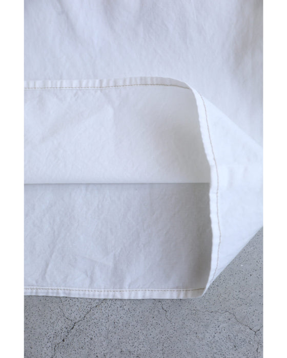 よく伸びるシャーリングウエストのワイドパンツ