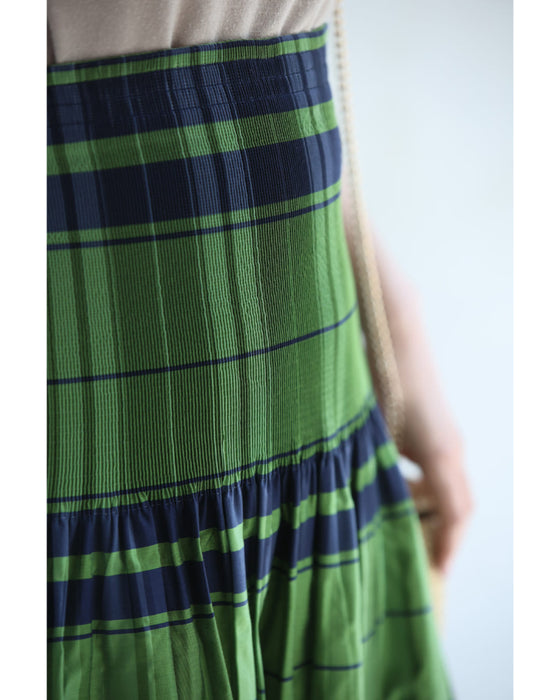 印象変わるチェックとストライプのリバーシブルミディアムスカート