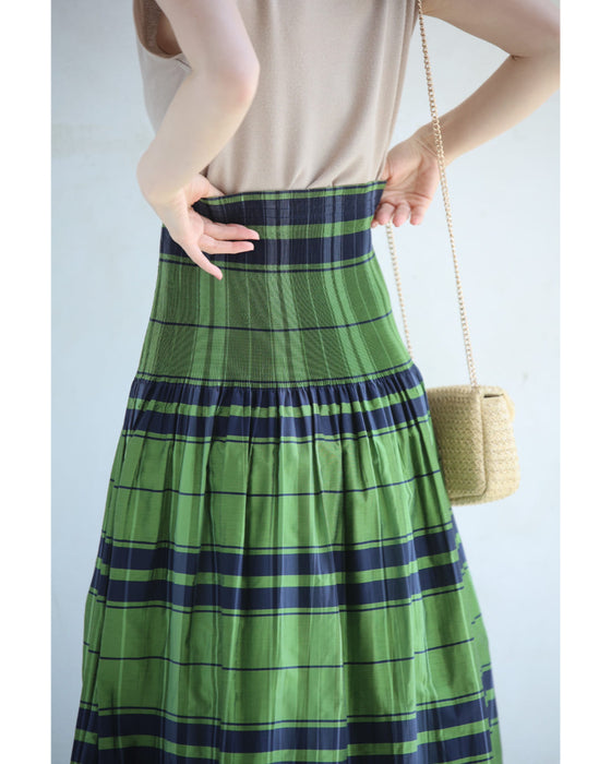 印象変わるチェックとストライプのリバーシブルミディアムスカート