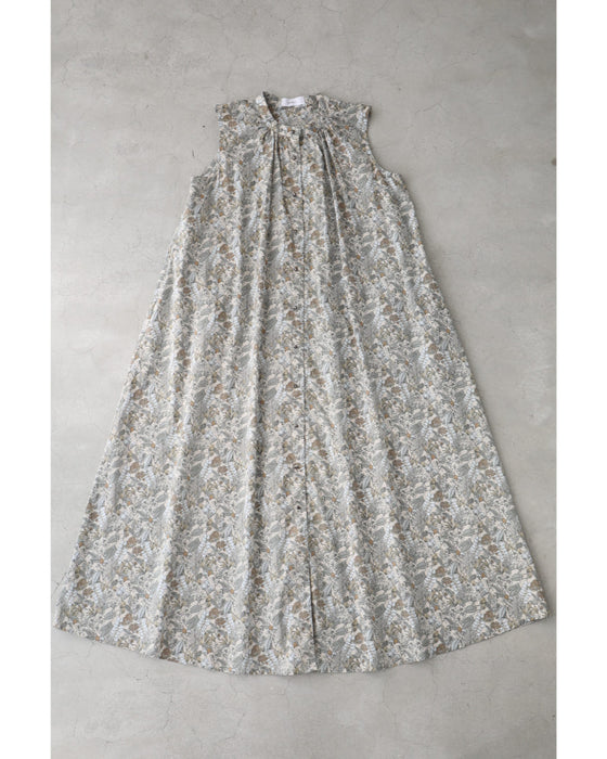 首元タックの淡いボタニカル柄ロングワンピース