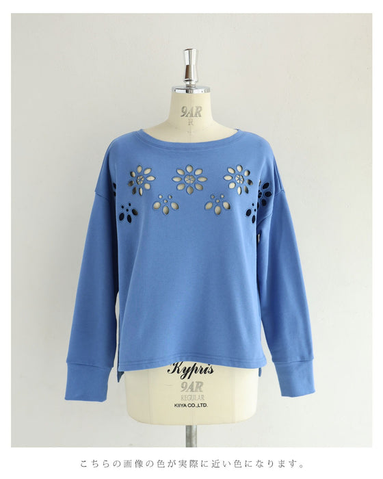 連なるパンチングフラワーのプルオーバートップス