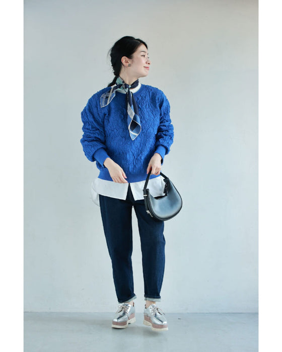 鮮やかな青の水面プルオーバートップス