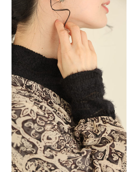 波うつラインの起毛レースインナートップス