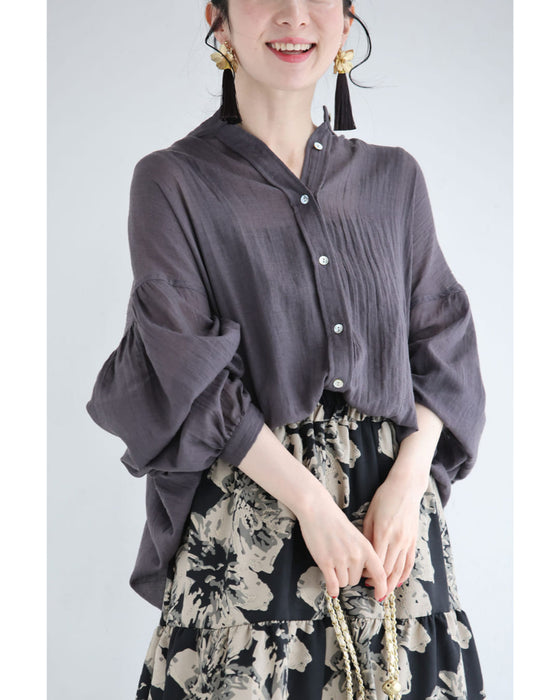 ふんわり風を纏うシアーロングシャツトップス