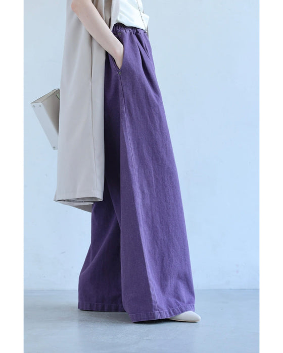 たっぷりワイドなカラーデニムパンツ