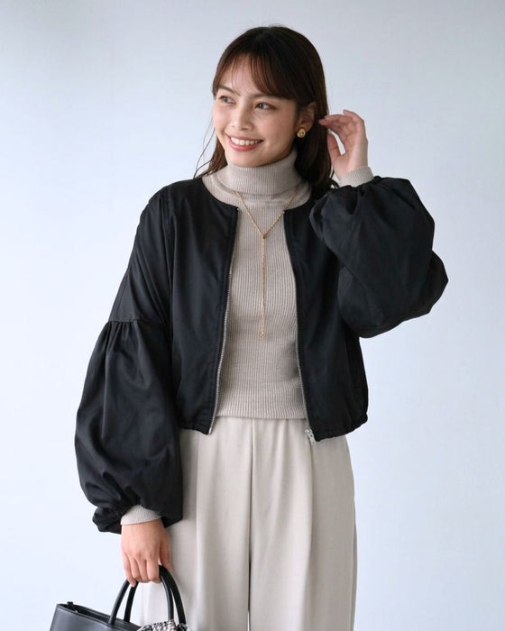 仕事も休日もこれ一枚。大人の羽織袖ぽわんジャケ