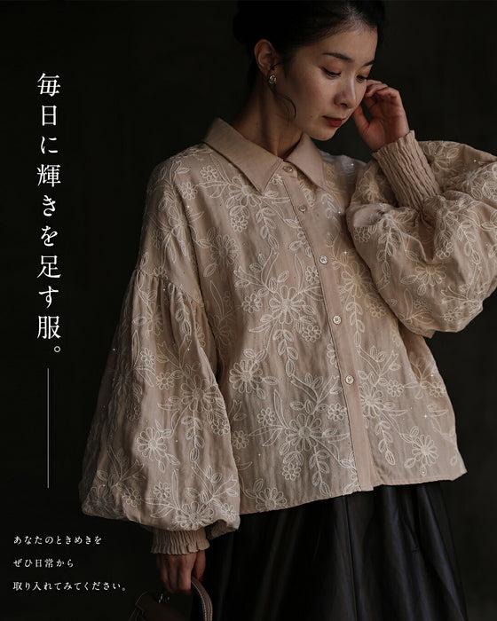 煌めく花刺繍ポワン袖