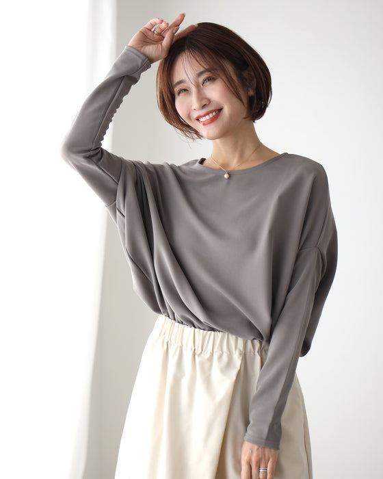 The ultimate slimming, loose-fitting dolman top
