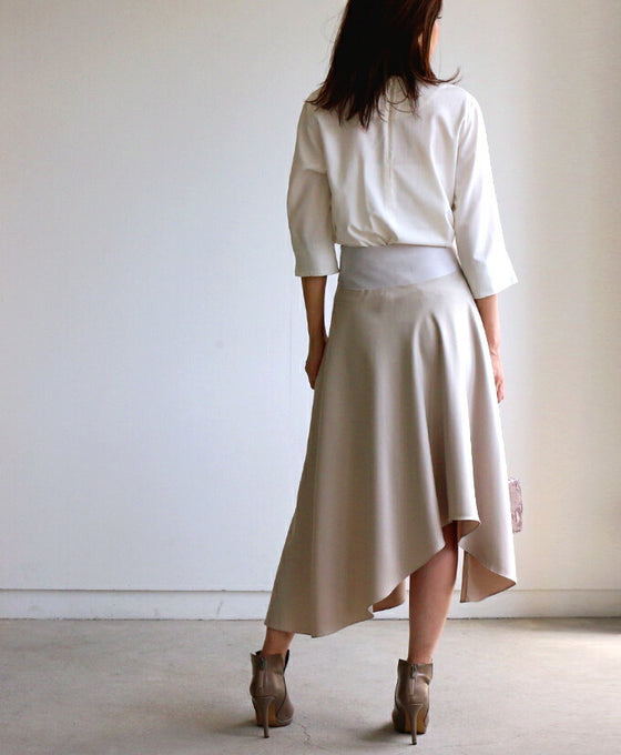 【アウトレット返品交換不可】ウエスト配色のアシメ変形スカート