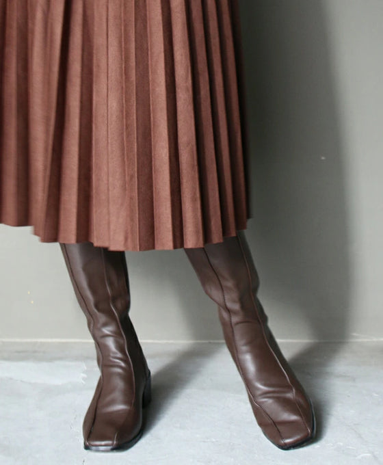 【セール商品返品交換不可】スクエアトゥで美脚見せが叶うロングブーツ