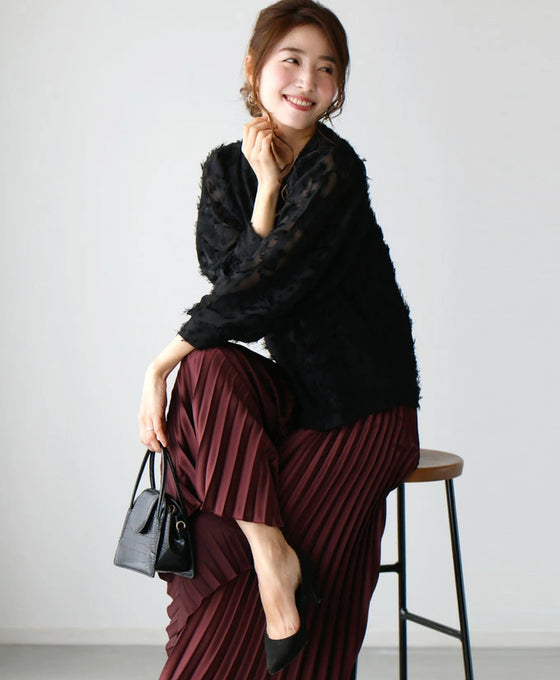 【アウトレット返品交換不可】いつものコーデを格上げ艶プリーツパンツ