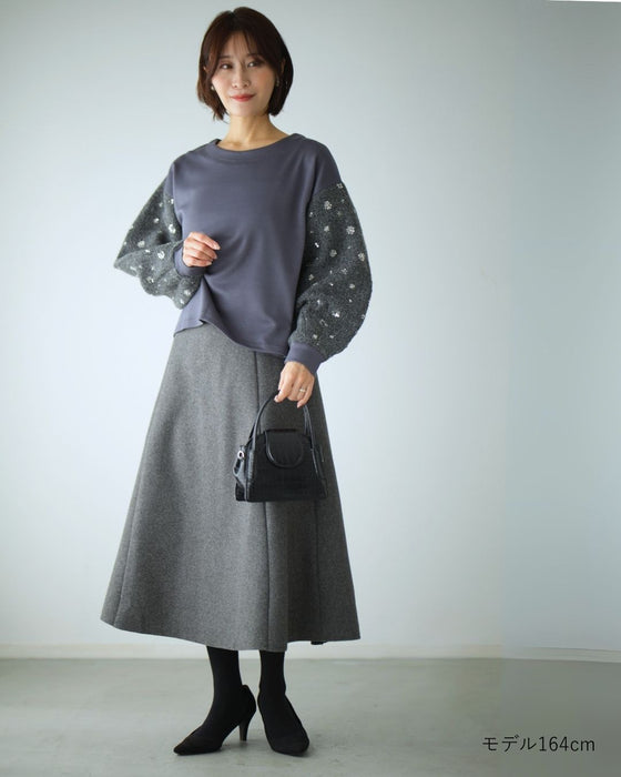 This is not a set item but a skirt only.