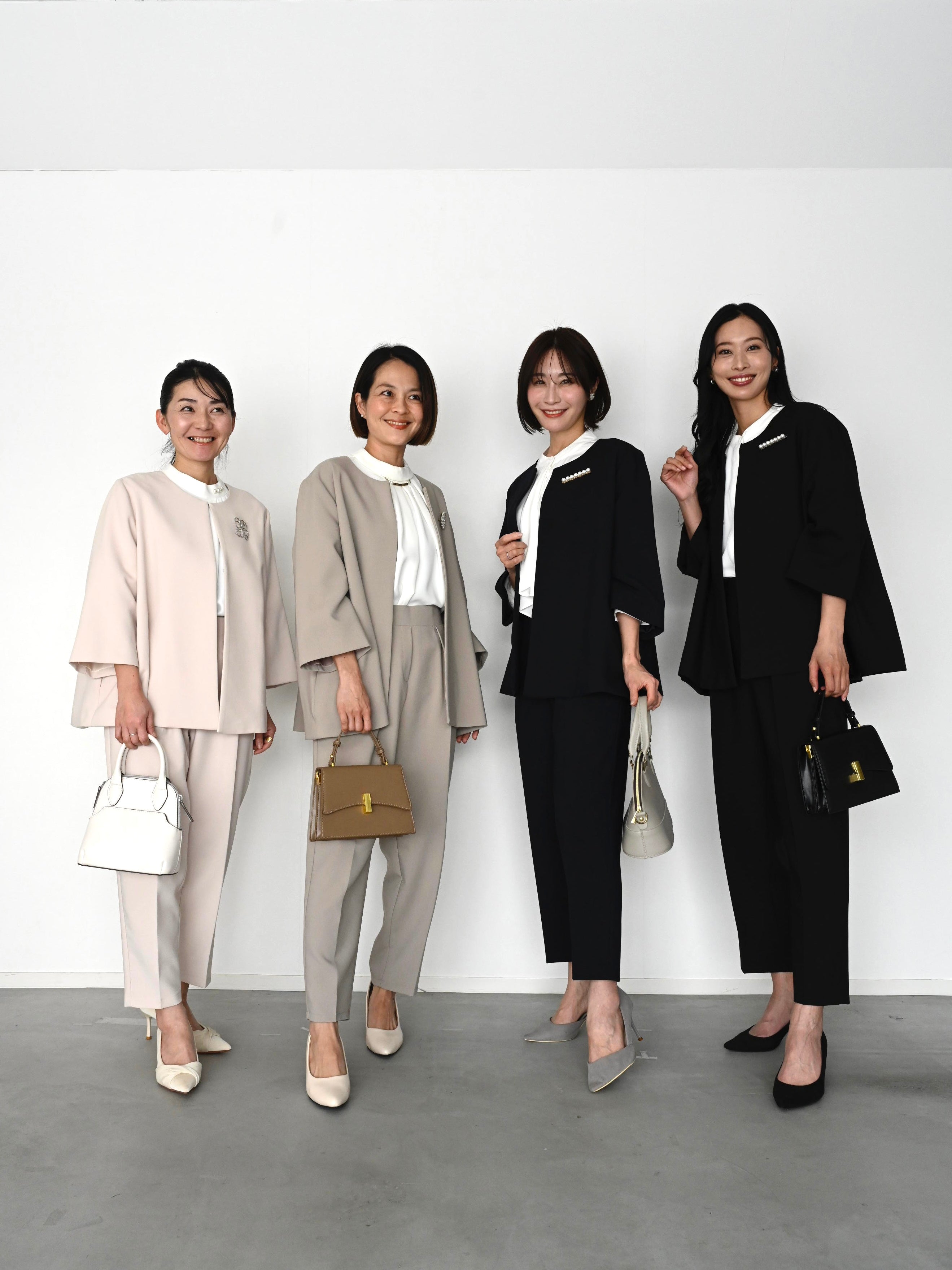 柔らかな色味でまとめた、品よく華やぐ大人のセットアップ – ONE PEACE