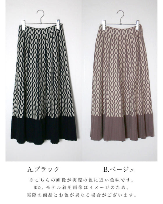 可愛いくて機能的!大人の印象柄ニットロングスカート